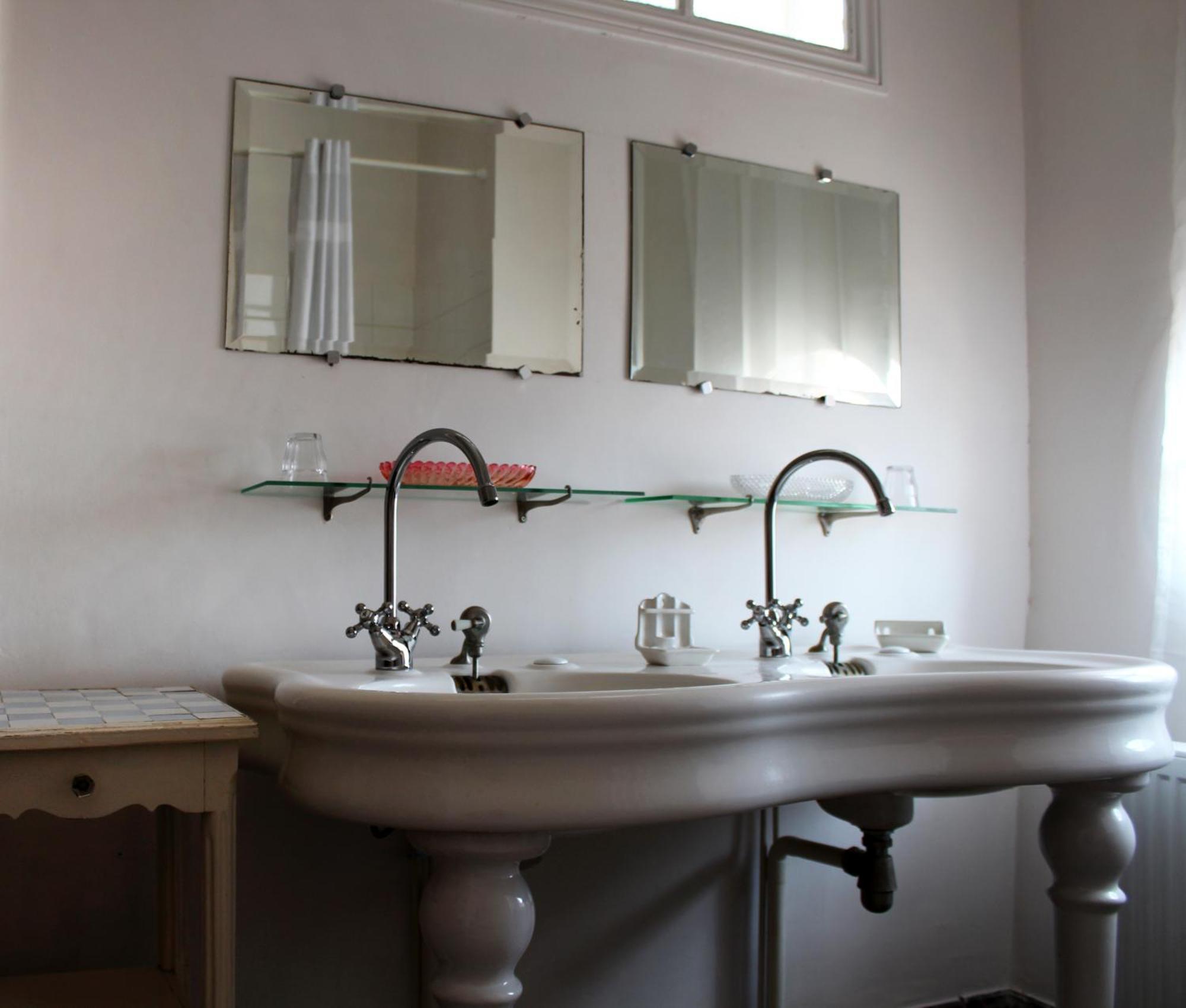 Chambres D'Hotes La Distillerie B&B Saint-Germain-du-Bois Dış mekan fotoğraf